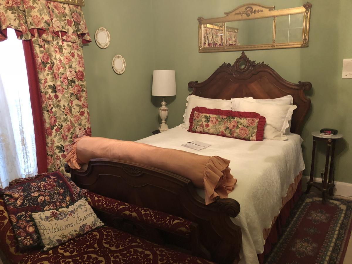 Hayes House Bed And Breakfast Маскогі Екстер'єр фото
